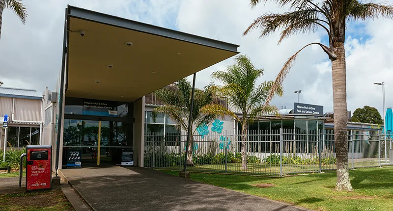Building exterior and entrance of Moana-Nui-a-Kiwa Pool and Leisure Centre