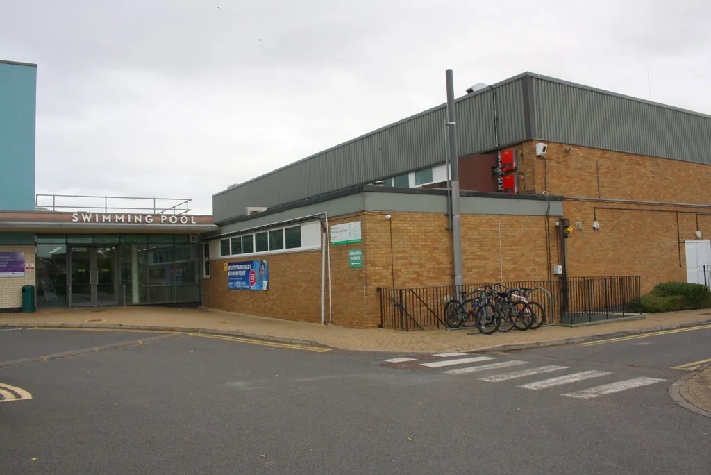 Building exterior of Jack Hunt Swimming Pool (2017)